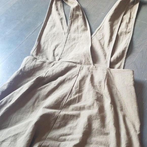 Green Linen Jumpsuit - Picture 5 of 6